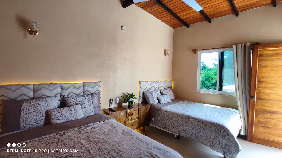 292d5e42 fc6b 493f 8fdd c5d0dfdffedd